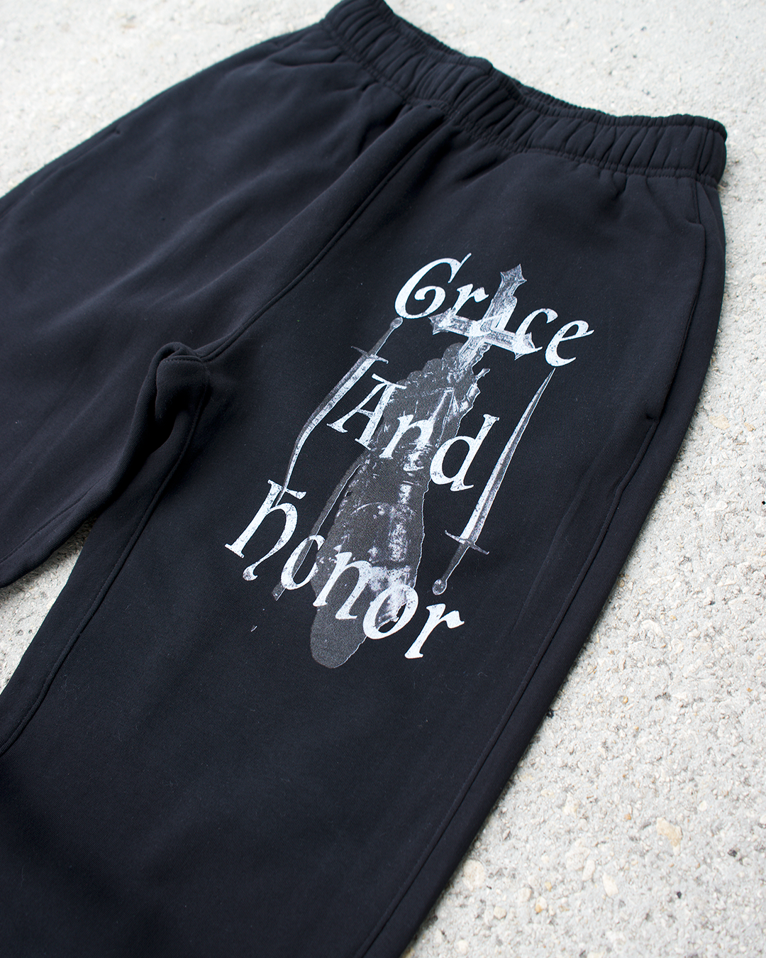 Grace And Honor Black And White Set